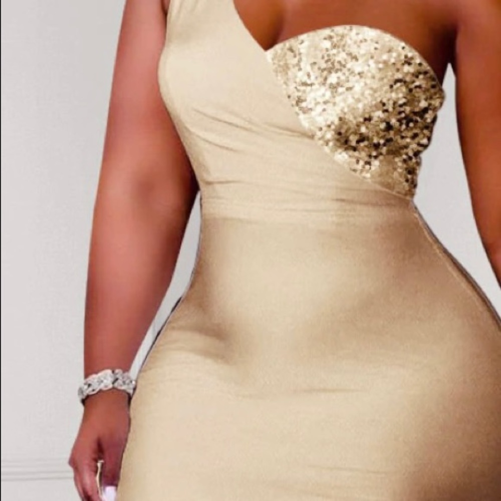 New Champagne one-shoulder maxi dress with sequin accent